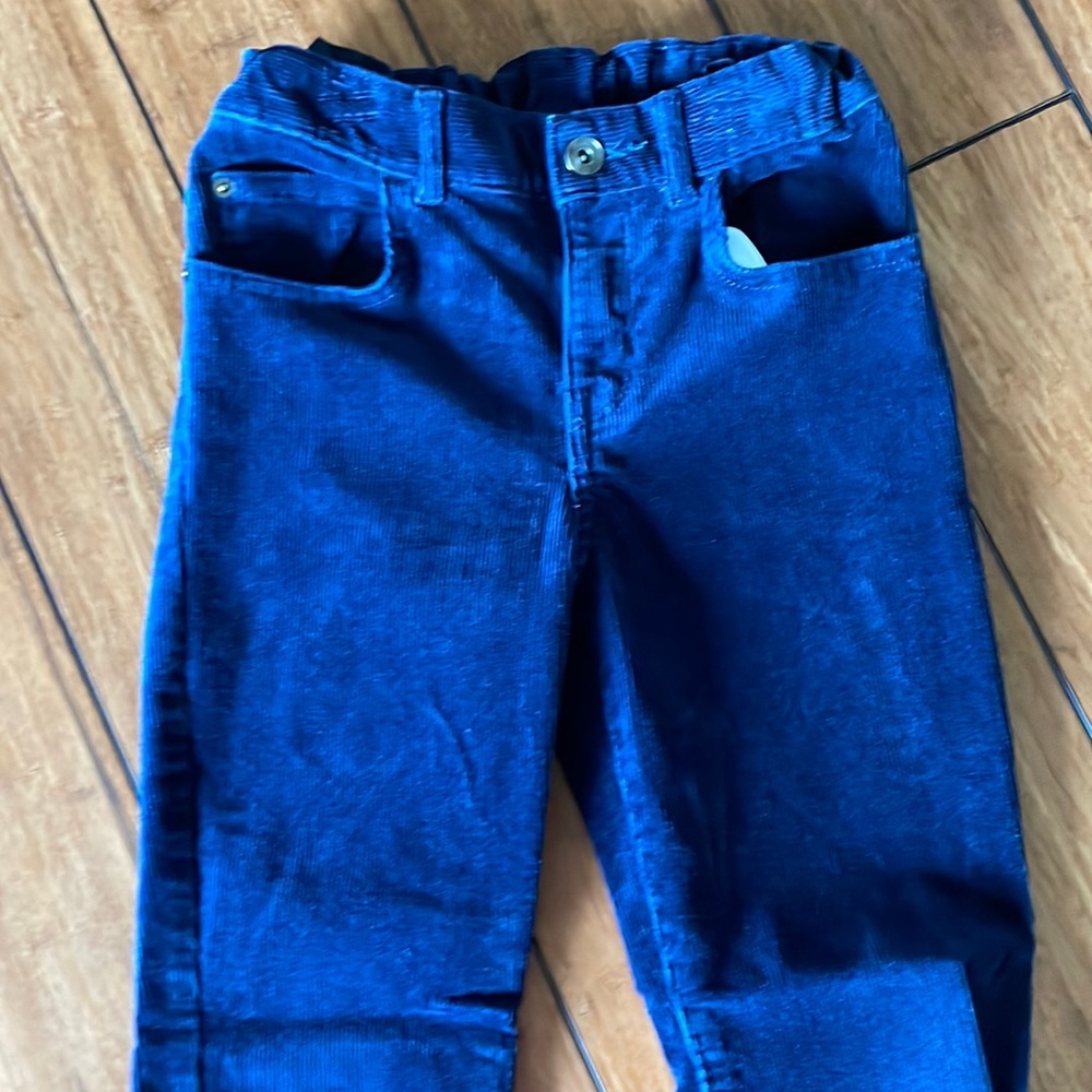 The Children’s Place size 8 boys navy cords